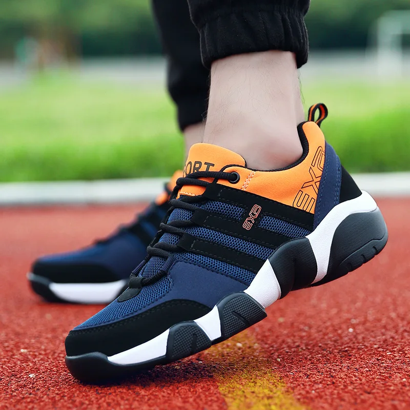 preço Novos homens correndo sapatos calçados esportivos para os homens sapatos de amortecimento respirável ginásio esporte masculino tênis dos homens 38 47
