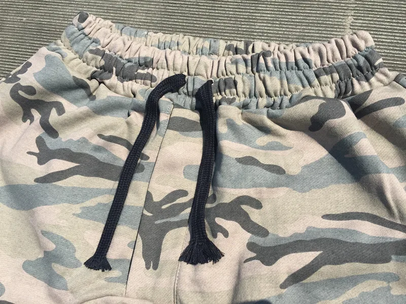 Hip hop     cargo pants casual    camo 