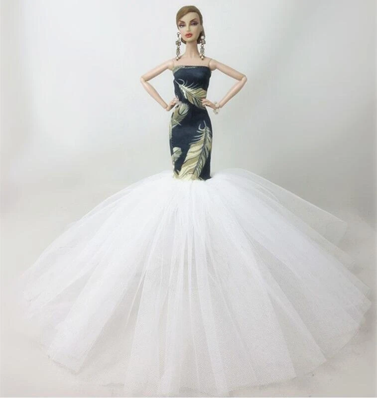 muñeca barbie vestida de novia