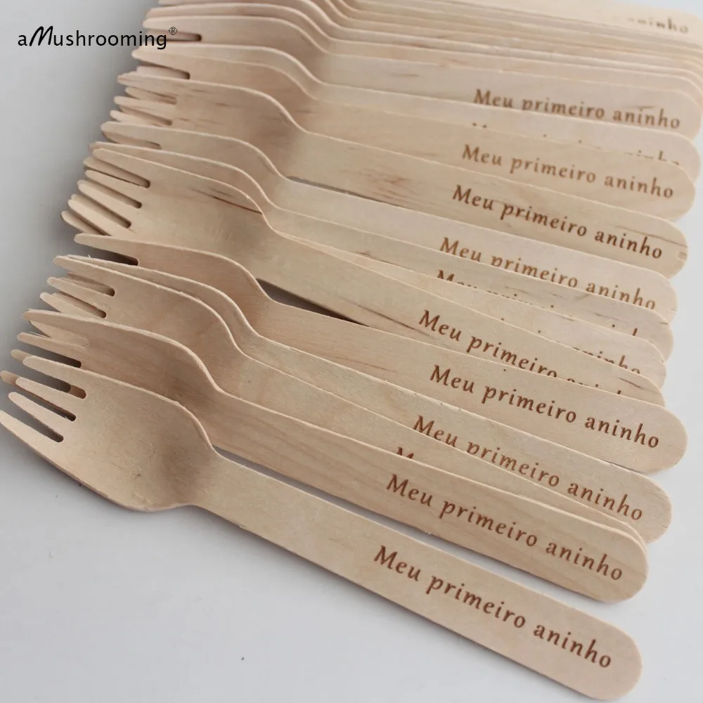 

25 Stamp Personalize Wooden Forks Bachelor party Forks Wedding Table settings Rustic Wooden Cutlery Party meu primeiro aninho