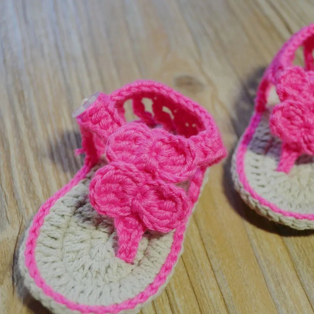 QYFLYXUEQYFLYXUE- ; вязаная детская обувь; Вьетнамки с белыми цветами для маленьких девочек; обувь для малышей