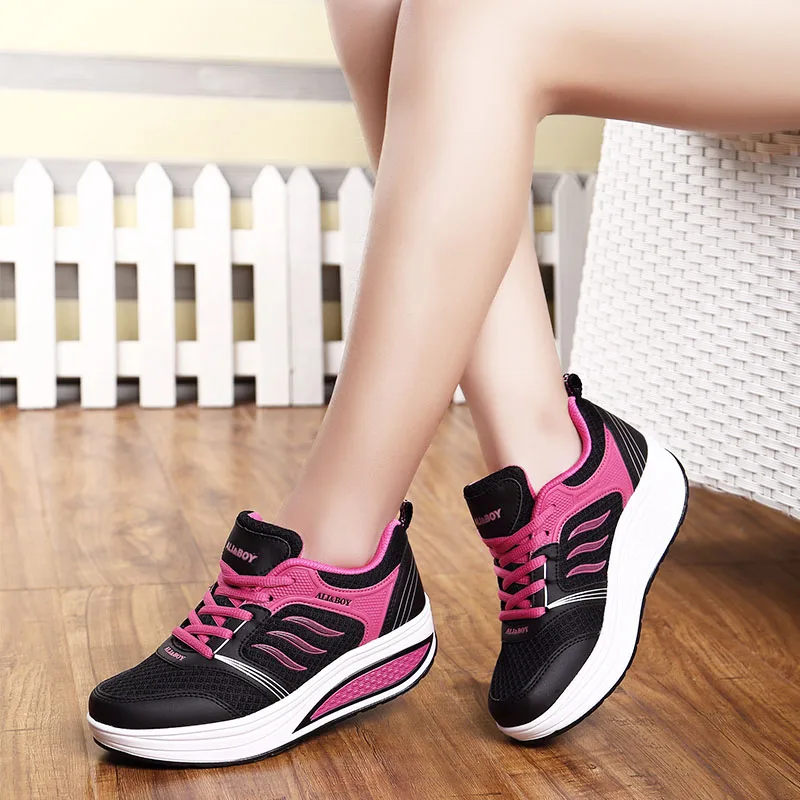 ALI& BOY/ летние кроссовки на танкетке; прогулочная обувь; обувь из дышащего сетчатого материала; спортивная женская обувь для студентов - Цвет: Черный