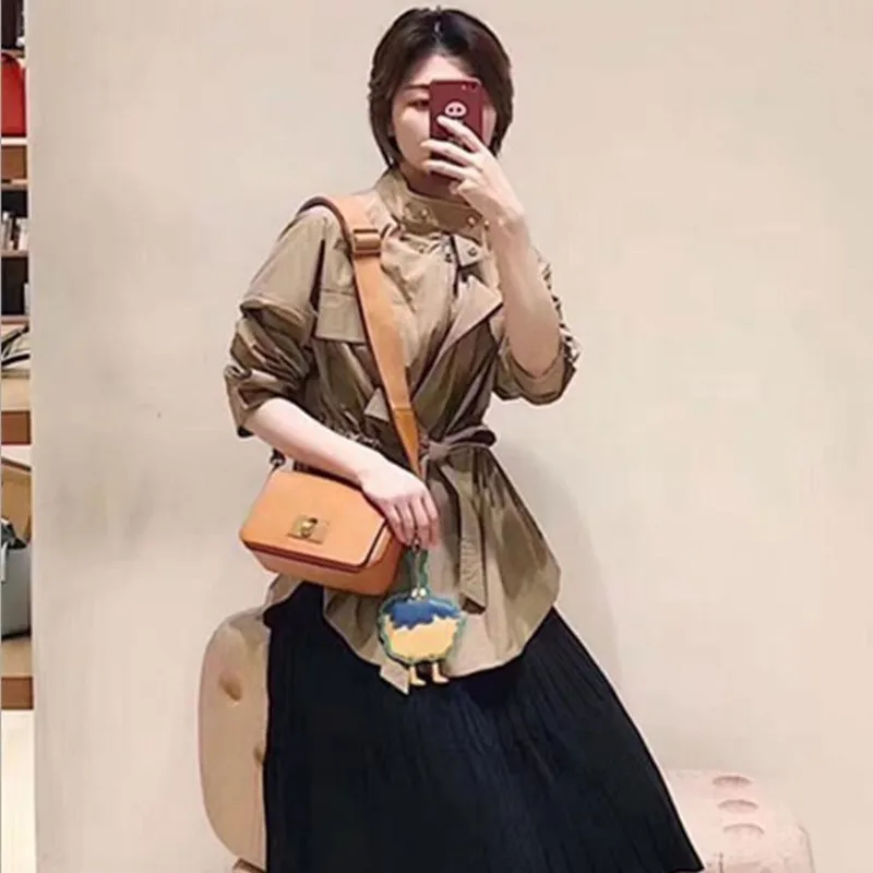 

2019 Autumn New women's windbreaker coat drawstring stand collar short trench ladies long-sleeved outwear