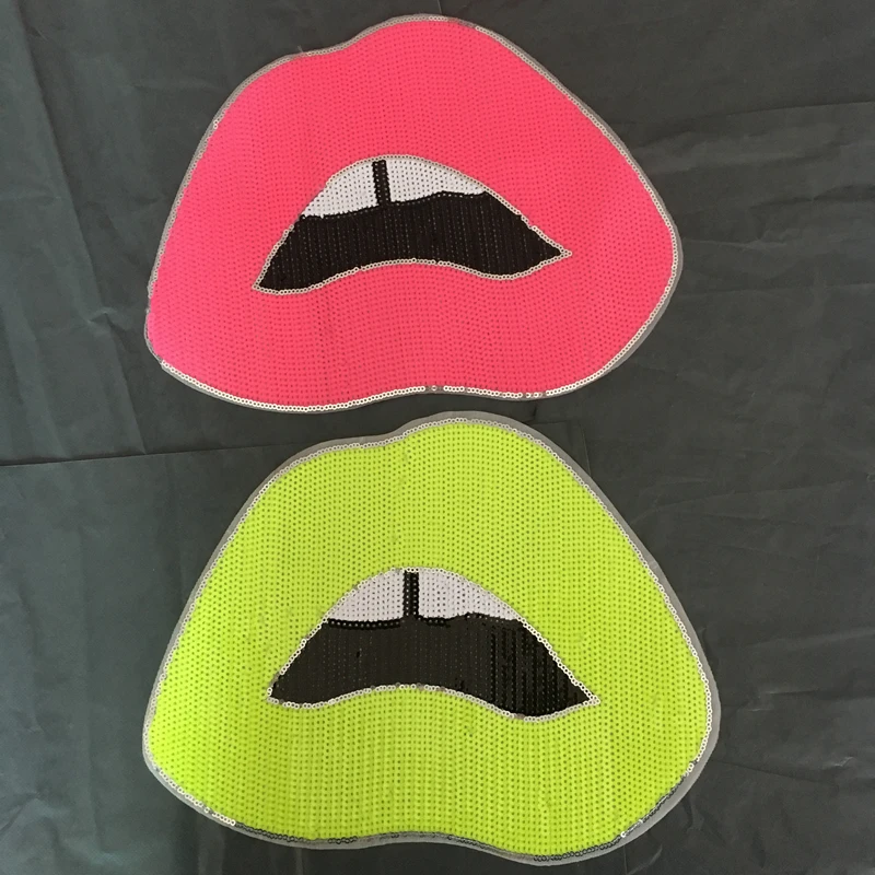 

2 Pieces/lot Pink/ Fluorescent Green Sequined Sew on Iron on Patches for Clothes Sewing Decals Appliques DIY Wedding Decoration