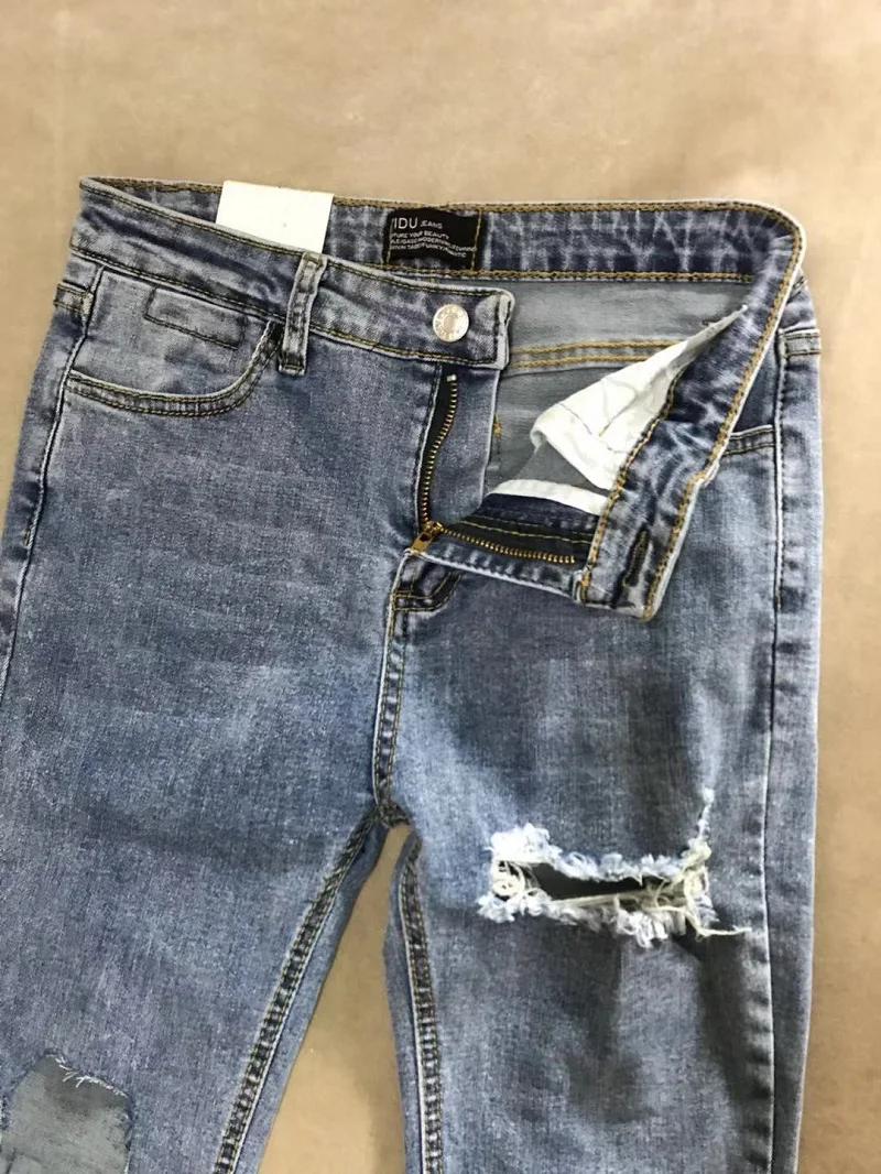 7317- (7)