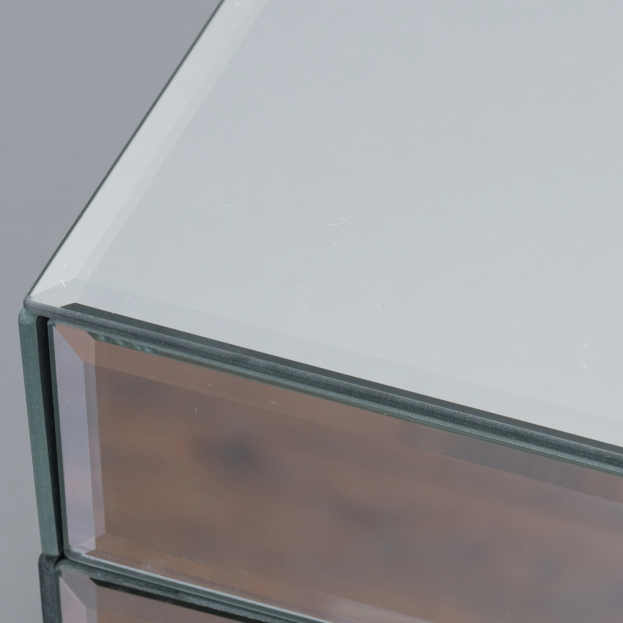 Jacinda Mirrored 2-Drawer Console Table (3)