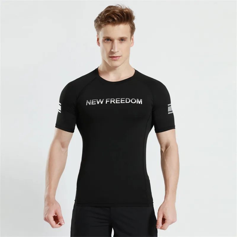 

high quality Ice silk tops t shirt men 2018 summer new short-sleeved movement casual quick dry breathable fresh marvel t shirt