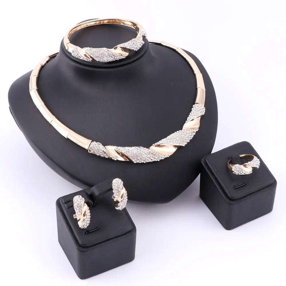 Online Hochzeit Brautschmuck Set Dubai Gold Farbe Halskette Armband Ohrring Ring Feine Afrikanische Perlen Schmuck Set