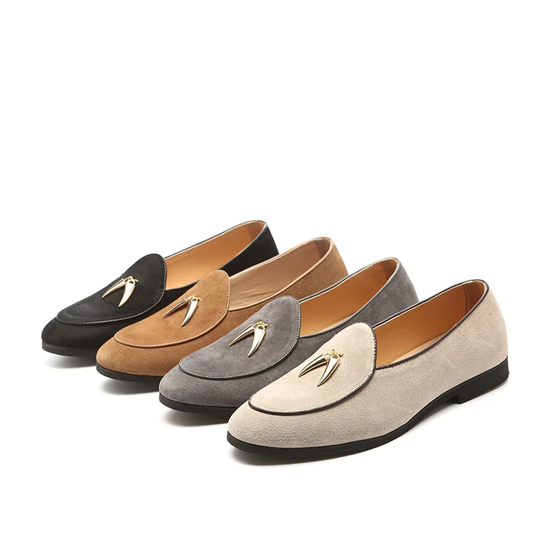 

2019 Men Suede Loafers Slip-on Men Flats with Gold Tooth Decoration Plus Size EU37-48 Men Casual Shoes Beige Khaki Black Grey