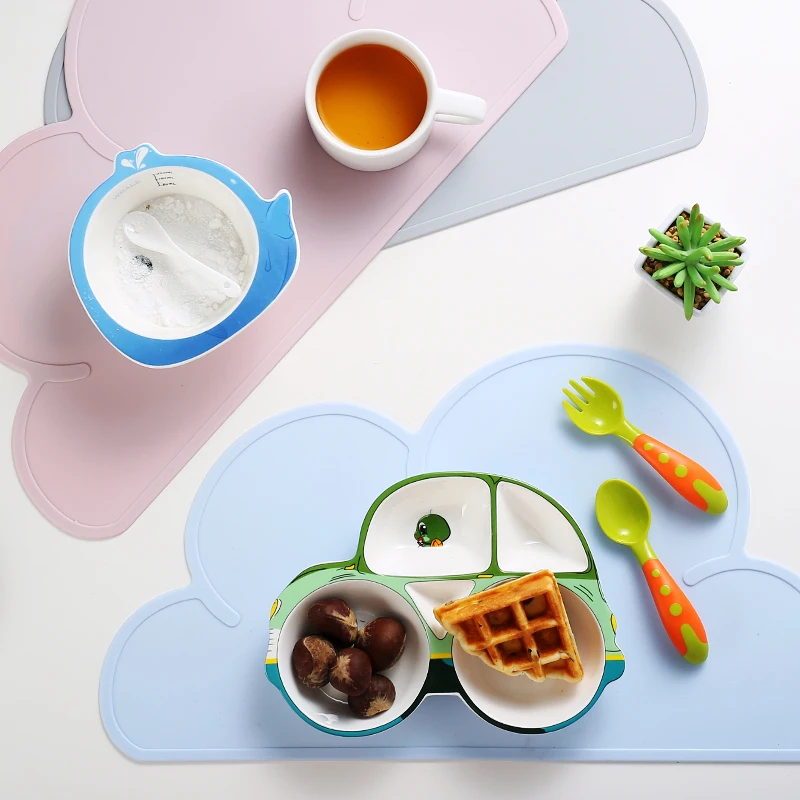 Cute Silicone Placemat Baby Kids Dining Plate Mats Anti-Slip Silicone Table Mat Cloud Shaped Home Kitchen Pads Table Accessories (1)
