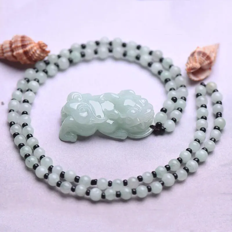 

Natural hand-carved Emerald PiXiu necklace men and women jade A-class tyrants Pixiu jade stone Necklace pendant jewelry gift box