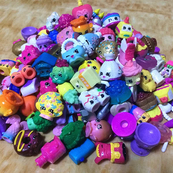 50Pcs/lot Many Styles Miniature Shopping Fruit Dolls Action Figures for Family Kid's Christmas Gift Playing Toys Mixed Seasons