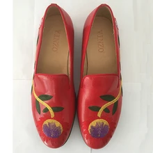 Мода вышитые цветы женская обувь из натуральной кожи Большие размеры 40 повседневная обувь женские оксфорды на плоской подошве