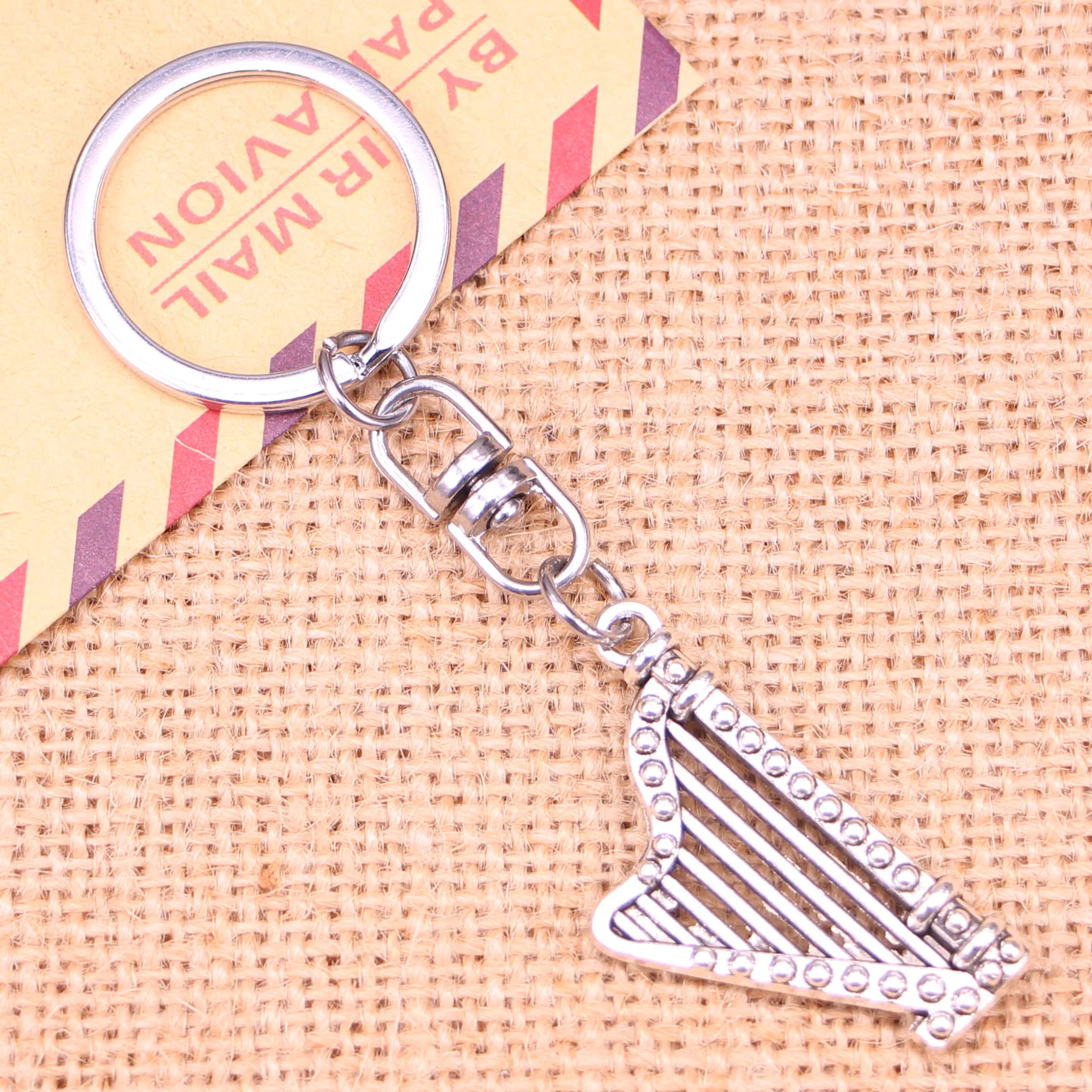 

New Fashion Keychain 40*21 mm harp musical Pendants DIY Men Jewelry Car Key Chain Ring Holder Souvenir For Gift