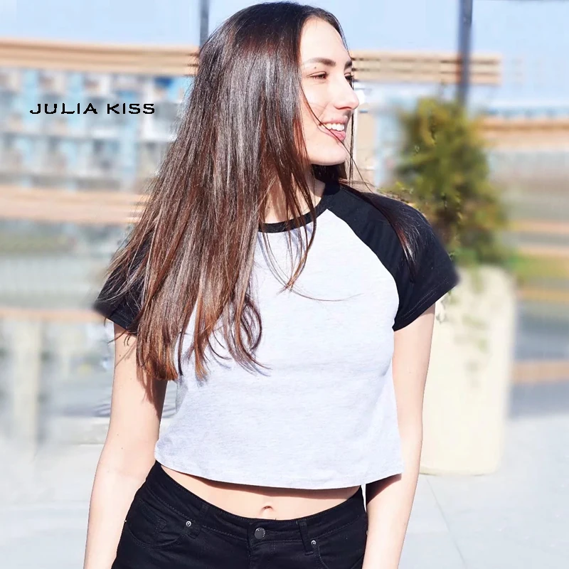 

Women Crewneck Front And Contrasted Cap Sleeves Crop Tee