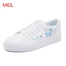 Вышивка белого цвета с цветами женская обувь женские мягкие дышащие Повседневное кроссовки Для женщин из искусственной кожи туфли на плоской подошве Для женщин Дамская обувь