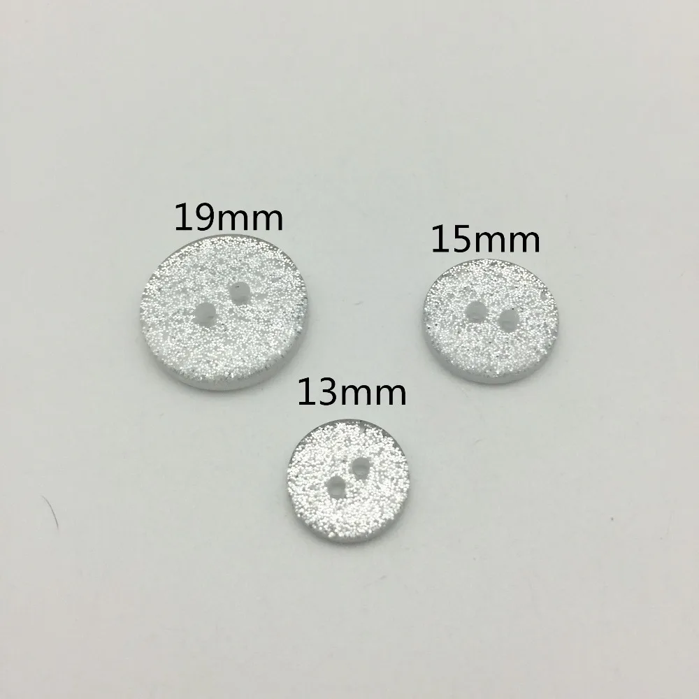 

200pcs 13mm 15mm 19mm Silver Glitter Resin Round 2 Holes Buttons Sparkle Sewing Clothing Accessories Christmas Embellishments