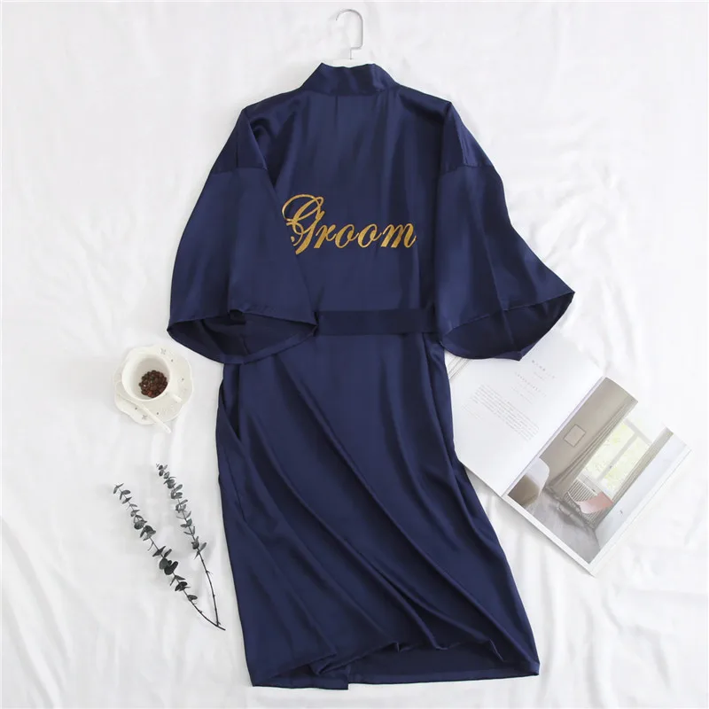 

Navy Blue Men Sleepwear Satin Kimono Bathrobe Embroidery Wedding Party Groom&ampGroomsman Robes Casual Nightwear Home Clothes