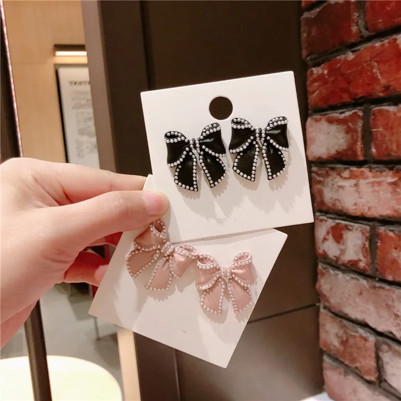 

Korean Pink Black Bow Earrings For Women 2019 New Classic Handmade Stud Earrings Jewelry Wholesale
