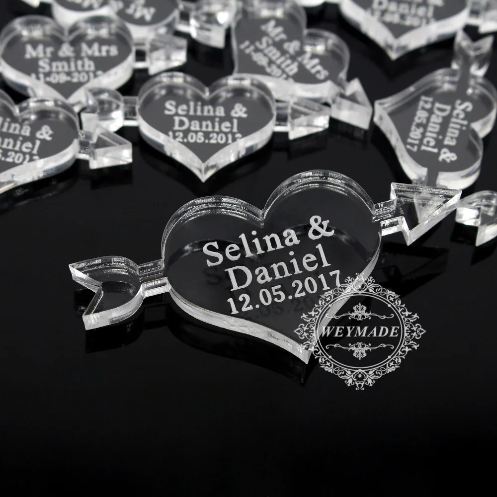 50 шт. 40 мм* 20 мм персонализированные Выгравированные Mr& Mrs фамилия прозрачный акриловый Стрелка& Сердце Свадебная вечеринка стол центральные украшения