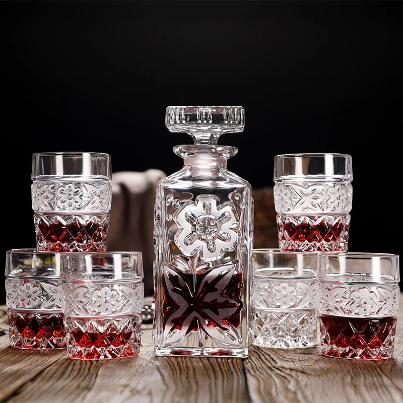 

Carved Crystal Whiskey Glass Cup and wine Decanter home Bar Party Hotel Drinkware set Wedding Glass cup Gift Wine bottle and cup