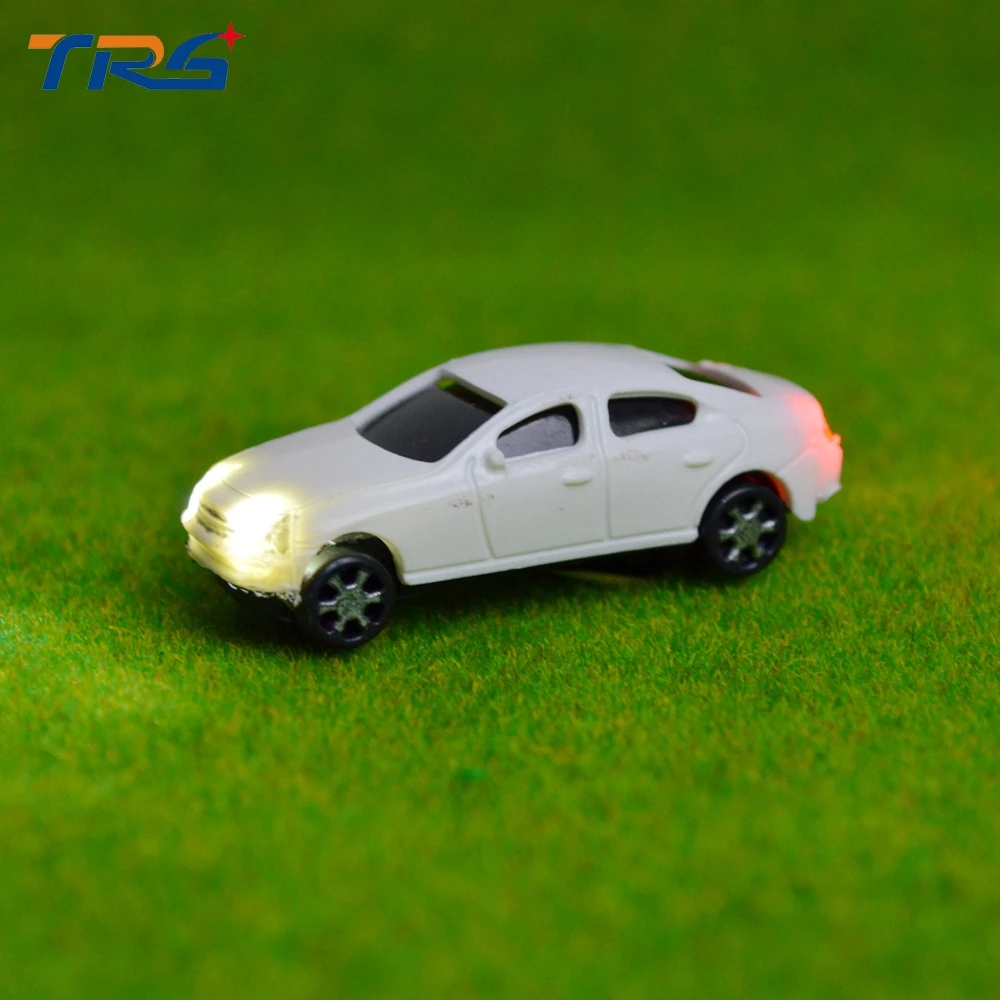 

Teraysun 1:100 miniature model light car resin plastic model car with LED for scale