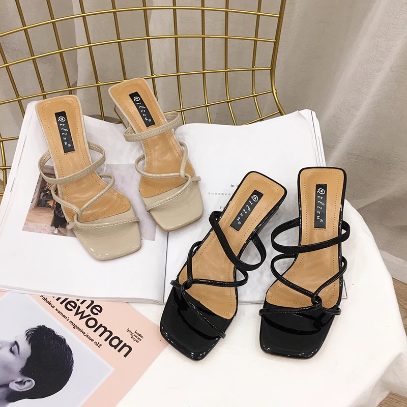 

New 2019 lady slippers thick with sexy fashion simple non-slip bottom summer 39