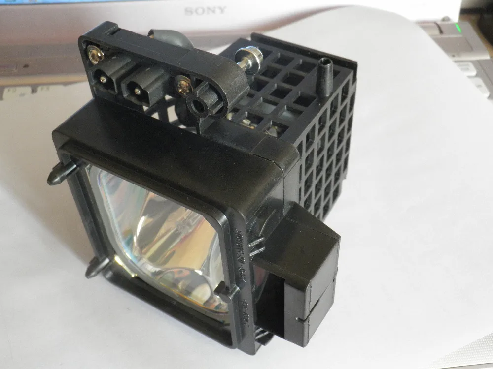 

Compatible Projector Lamp XL-5200 / XL 5200 for SONY KDS-50A2000 / KDS-55A2000 / KDS-60A2000 / KDS-50A3000with 180 days warranty