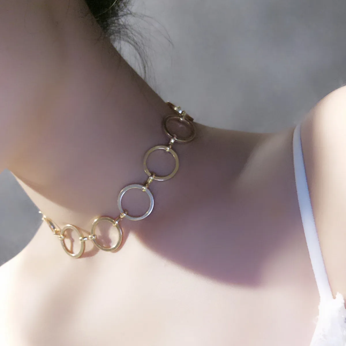 

Simple Round Circle Choker Geometry Copper Necklace Fashion Gold Color Metal Women Jewelry
