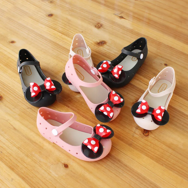 14-17cm Cute Dot Bows Silvery Girls Sandals soft Comfortable Sandals Sapato Infantil Children Girls Shoes Black Shoes PVC