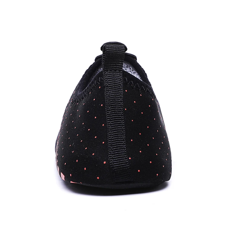 Summer Water Shoes Breathable Aqua Beach Shoes for Men Women zapatos Creek Snorkeling Shoe Neoprene Non-Slip Lightweight Sneaker