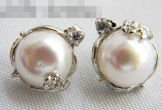 

FREE SHIPPING>>> free shipping 00351 Flat Round White Freshwater Pearl Zircon Stud Earring