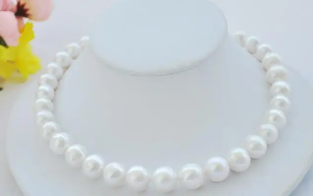 

song voge gem nanJ0912 ROUND WHITE Freshwater cultured PEARL NECKLACE MABE CLASP