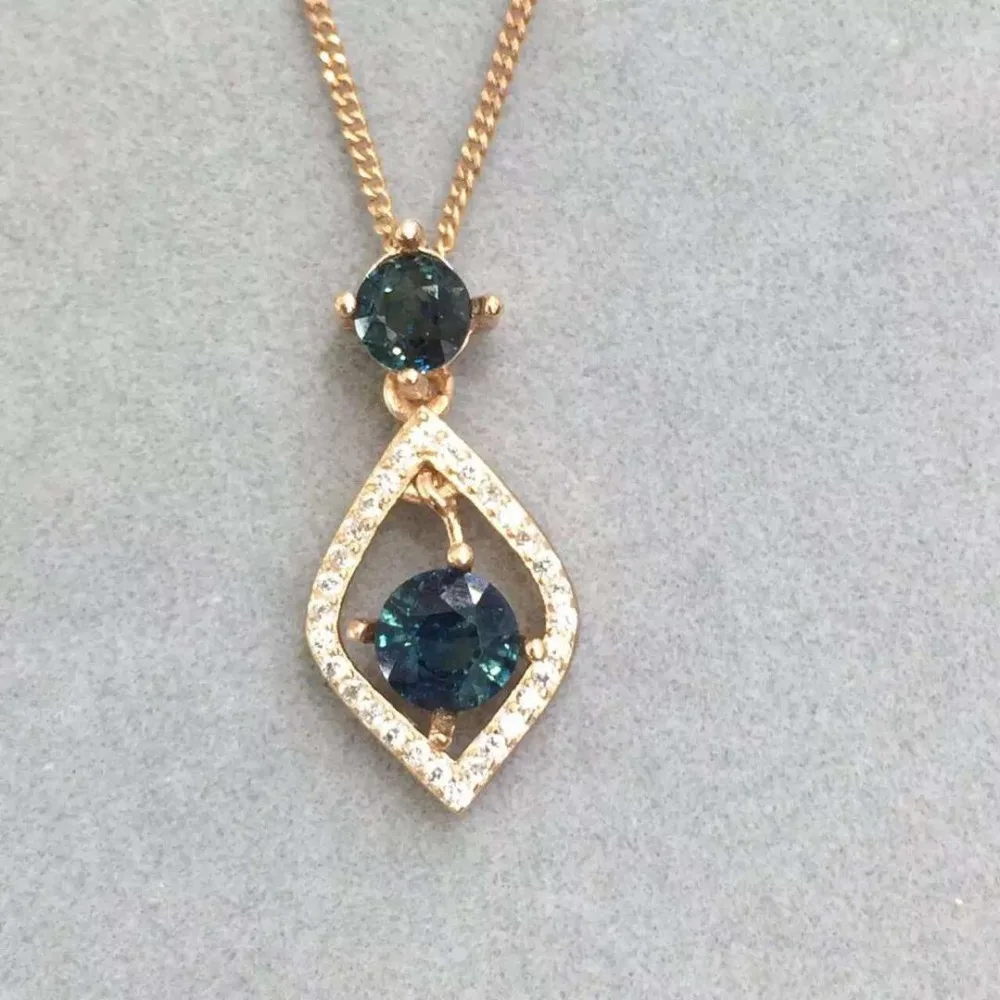 

2017 Collares Qi Xuan_Dark Blue Stone Fashion Pendant Necklace_Real Necklace_Quality Guaranteed_Manufacturer Directly Sales