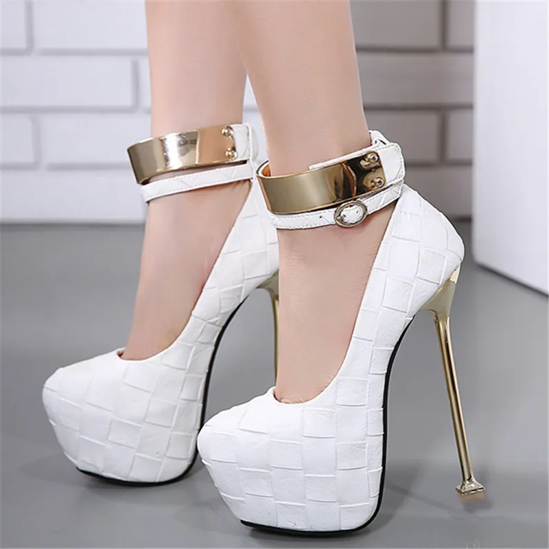6 in heels