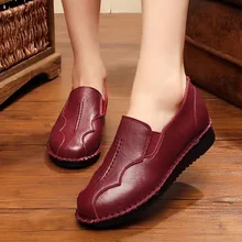 Обувь ручной работы женская красивая женская обувь из кожи Туфли без каблуков 2 цвета Лоферы для женщин слипоны Для женщин без каблука Обувь Мокасины