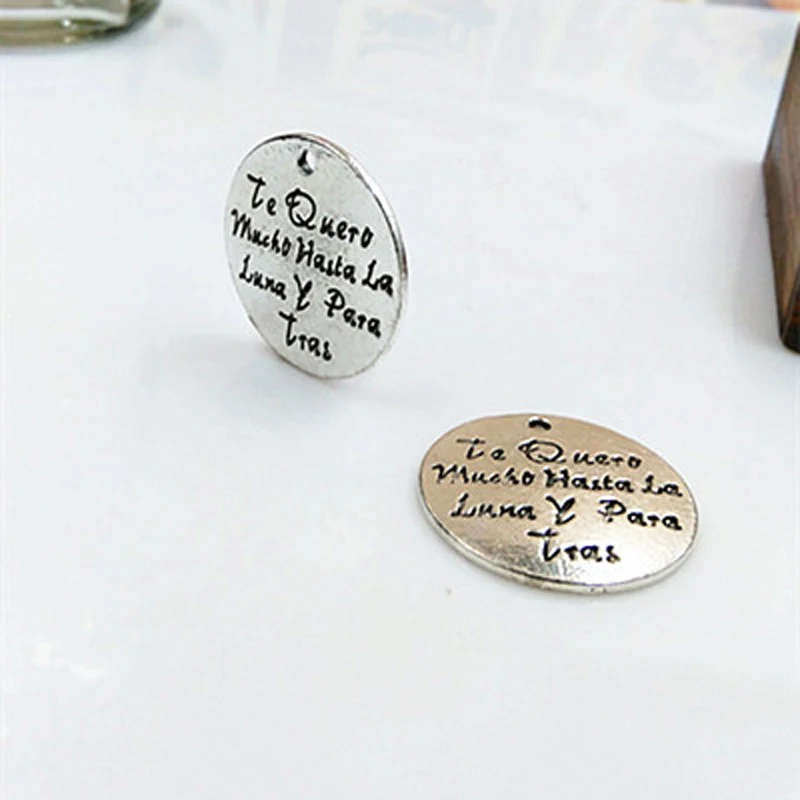 5pcs lot antique silver plated round charm spanish word i love you