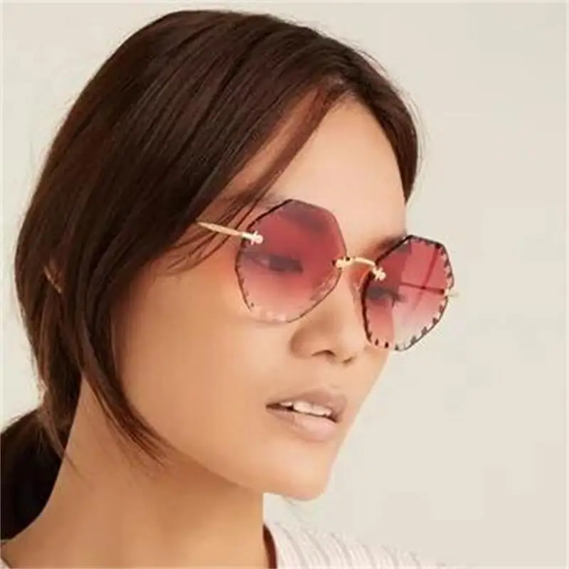 

2019 Novelty Rimless Octagon Sunglasses Women Famous Brand Female Brown Sun Glasses Color Tinted Luxury Round Sunglasses UV400