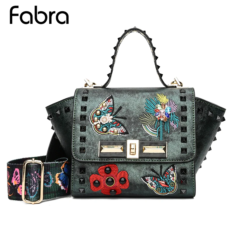 

Women Shoulder Bags Butterfly Animal Pattern Ladies Rivets Bag Embroidery Floral Women Crossbody Bags PU Leather Bat Handbag