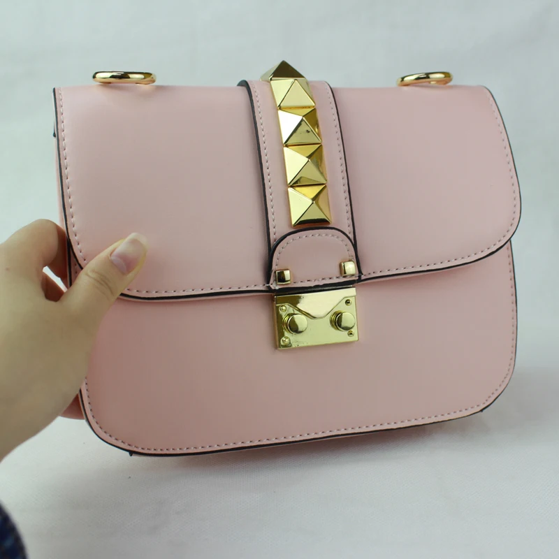 2017 New Arrival Fashion Design Women Rivet Chain Crossbody Bag Geniune Leather Brand Shoulder Bag Lady Small Messenger Bag