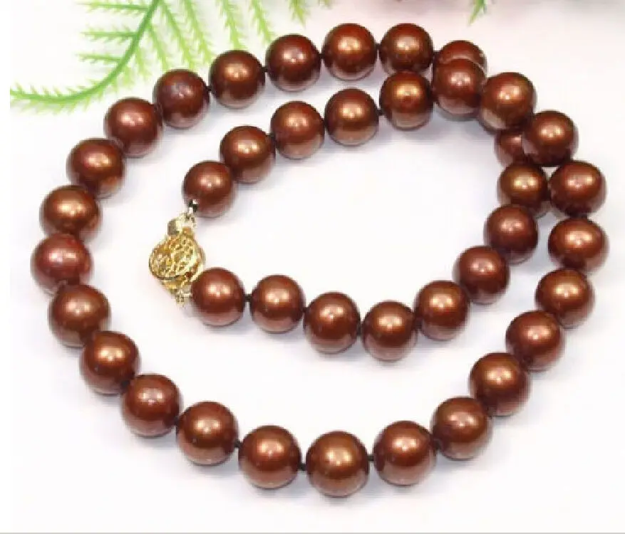 

Jewelr 006460 Very charming 10-11mm Chocolate South Sea Pearl Necklace