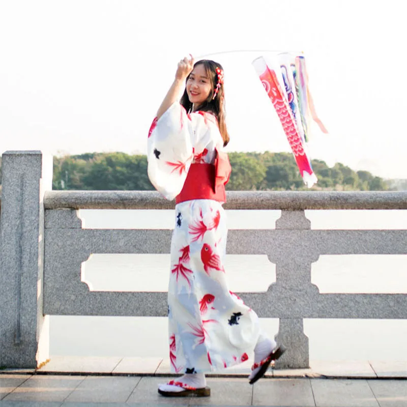 

2019 Japanese kimono traditional yukata women kimono dress japanese yukata bathing robe japanese style kimono party nightgown
