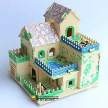 Сад, домик, собранные строительные игрушки,, мальчики, девочки, дети начальной школы, От 10 до 12 лет игрушки