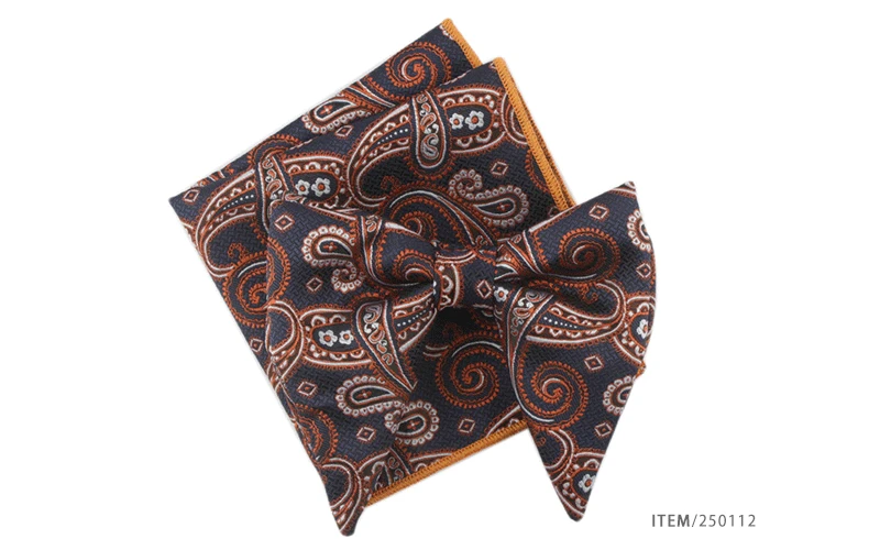  Two sets of necktie pocket towels