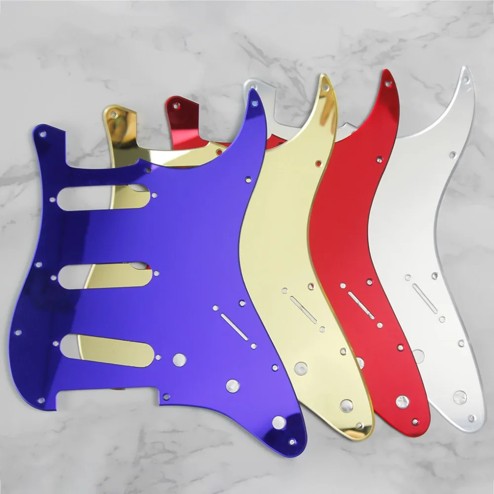 

FLEOR 1PCS Mirror Guitar Pickguard 11 Holes Strat SSS Guitar Scratch Plate w/ Pickguard Screws for FD ST