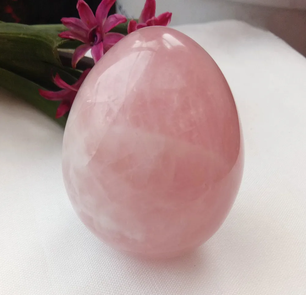 4 5cm Natural rose Crystal egg handcarft quartz crystal Yoni Egg