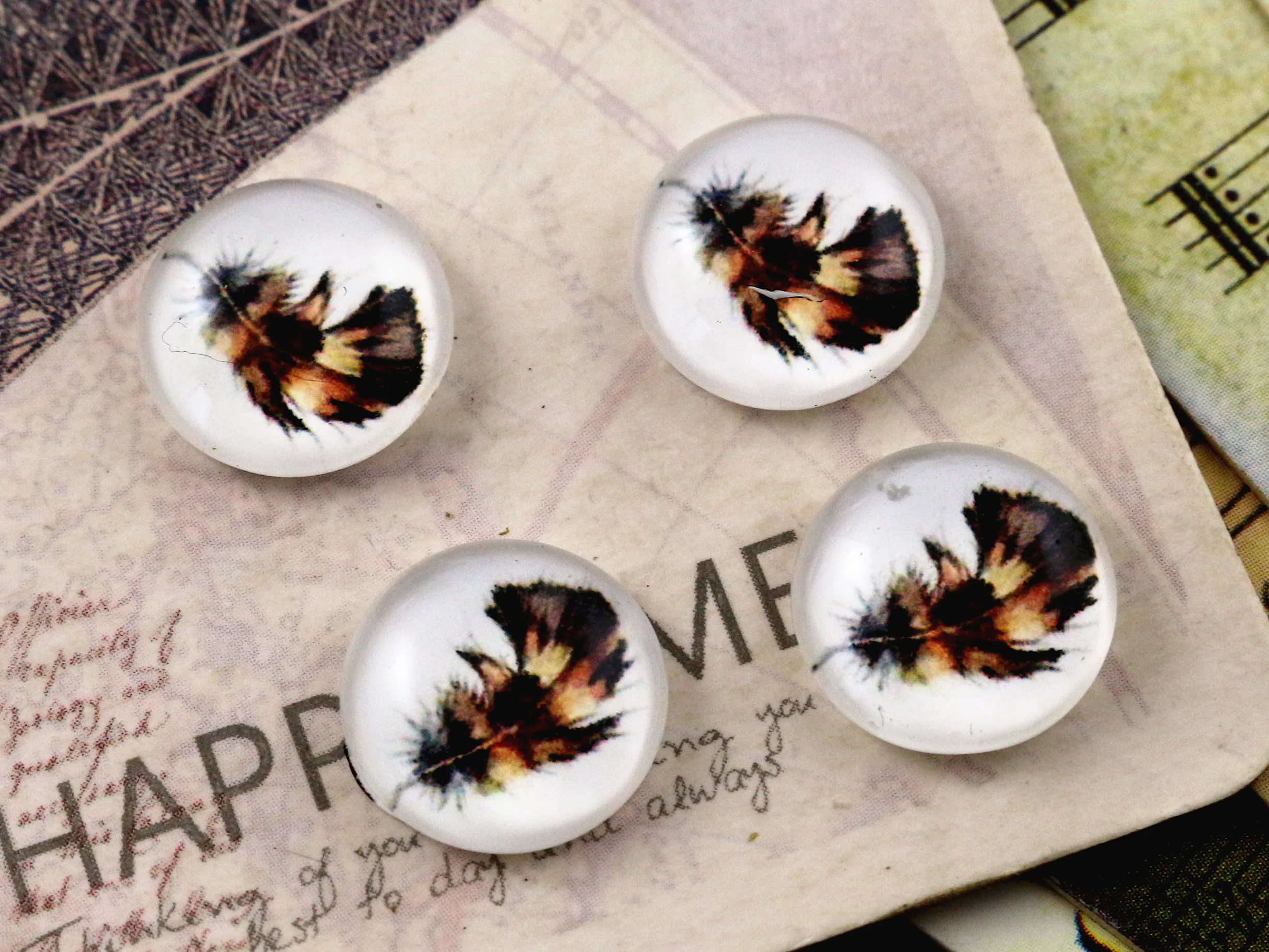 

New Fashion 20pcs 12mm Handmade Photo Glass Cabochons (E7-02)