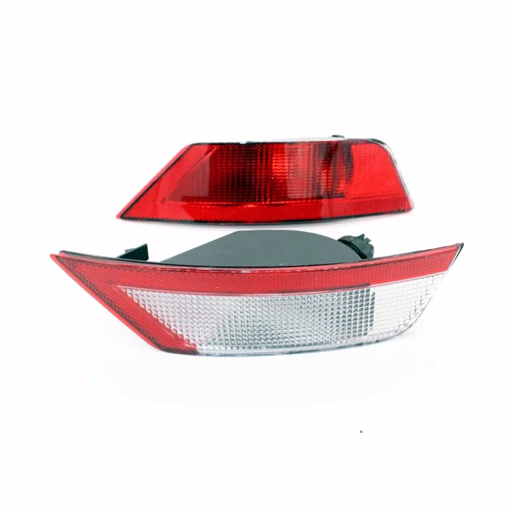 

2pcs Car Right&Left Rear Bumper Reflector Lights Rear Fog Lamp Auto Bulb Assembly for Ford Focus Hatchback Car Parts 2009-2013