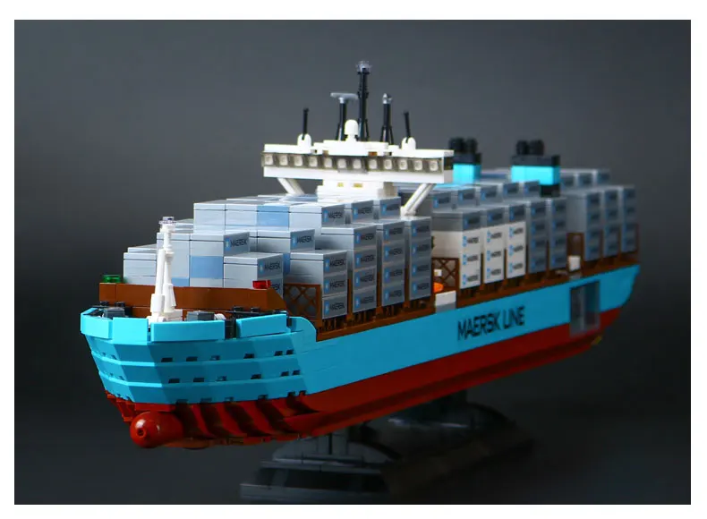 

22002 Technic Series The Maersk Cargo Container Ship Set Building Blocks 1518pcs Bricks Model Toys Compatible With Bela 10241