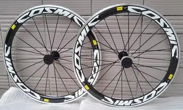 Cheap width 23mm mixed carbon road bike clincher wheels front wheel 50mm rear wheel 60mm OEM decal 